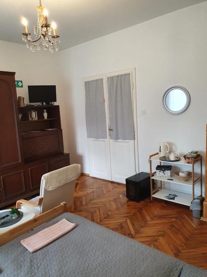 Citadela Hotel Sombor Bagian luar foto