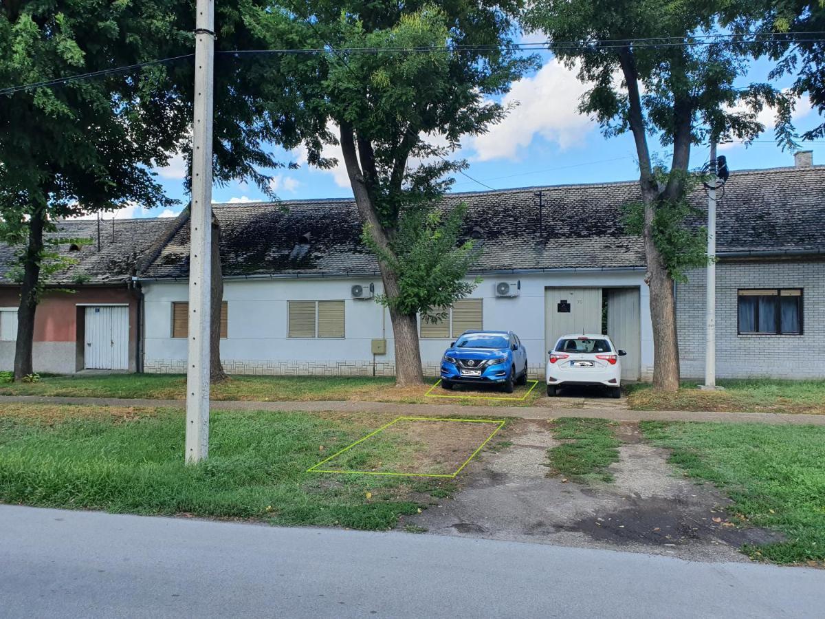 Citadela Hotel Sombor Bagian luar foto