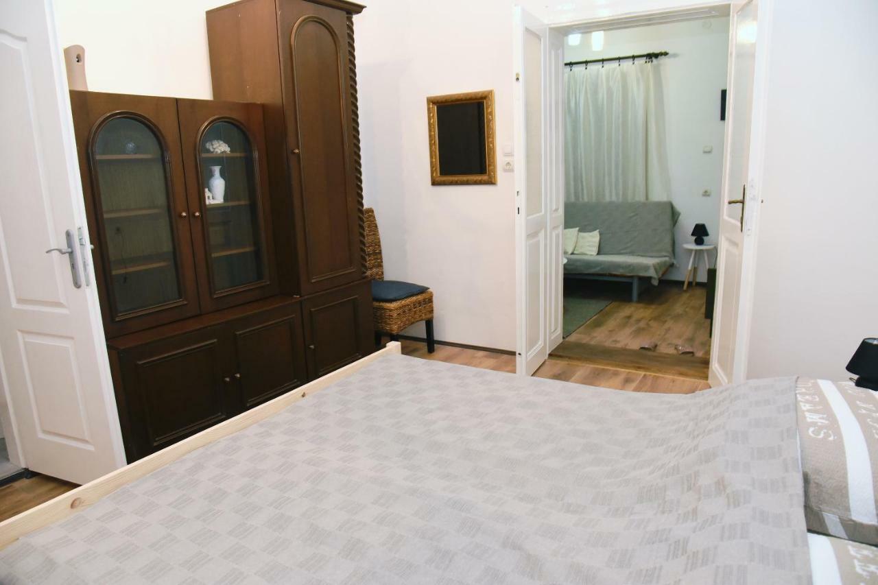 Citadela Hotel Sombor Bagian luar foto