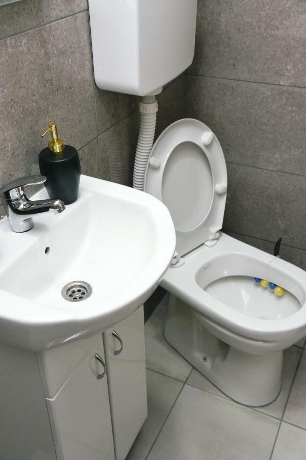 Citadela Hotel Sombor Bagian luar foto