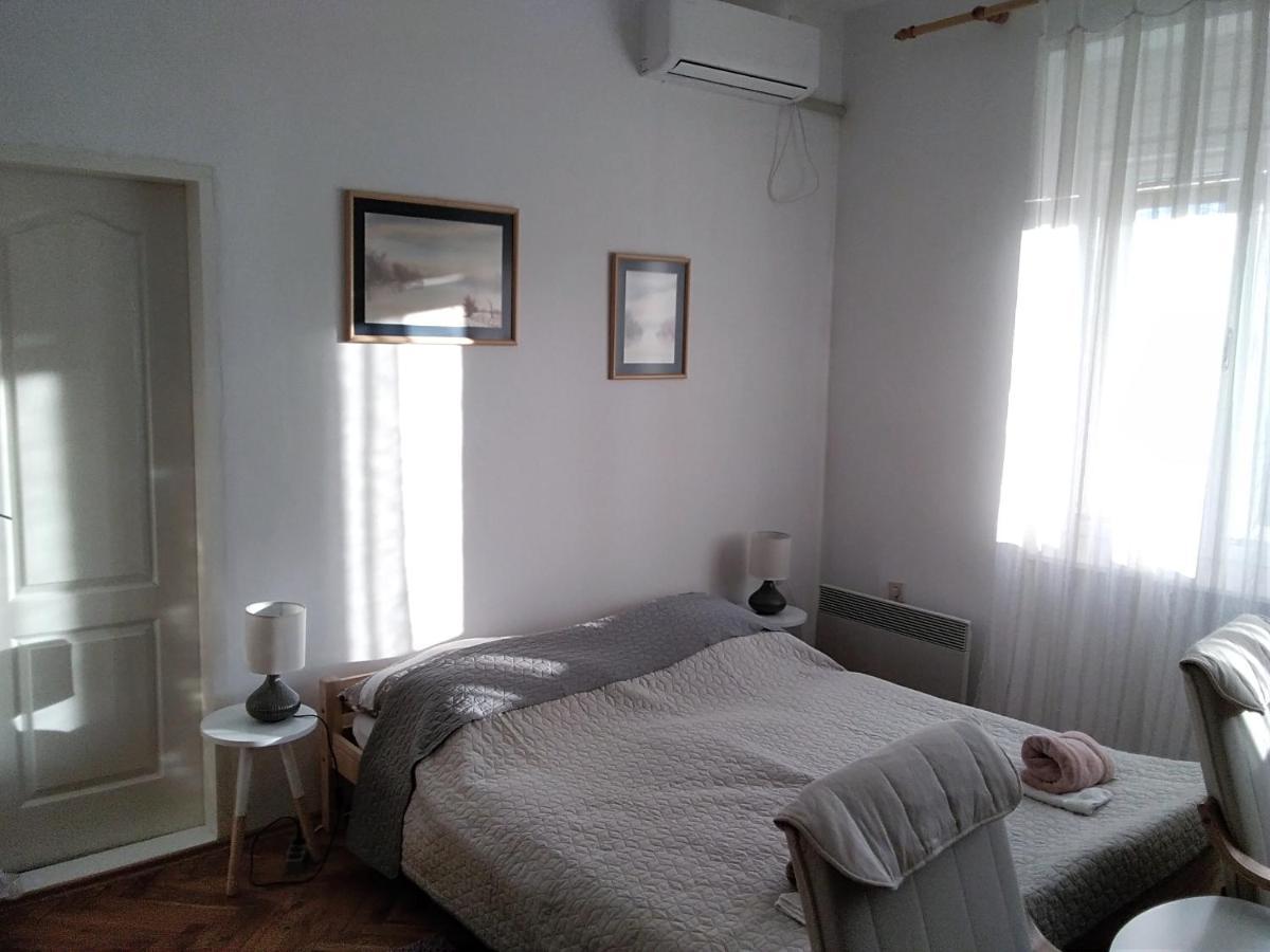 Citadela Hotel Sombor Bagian luar foto